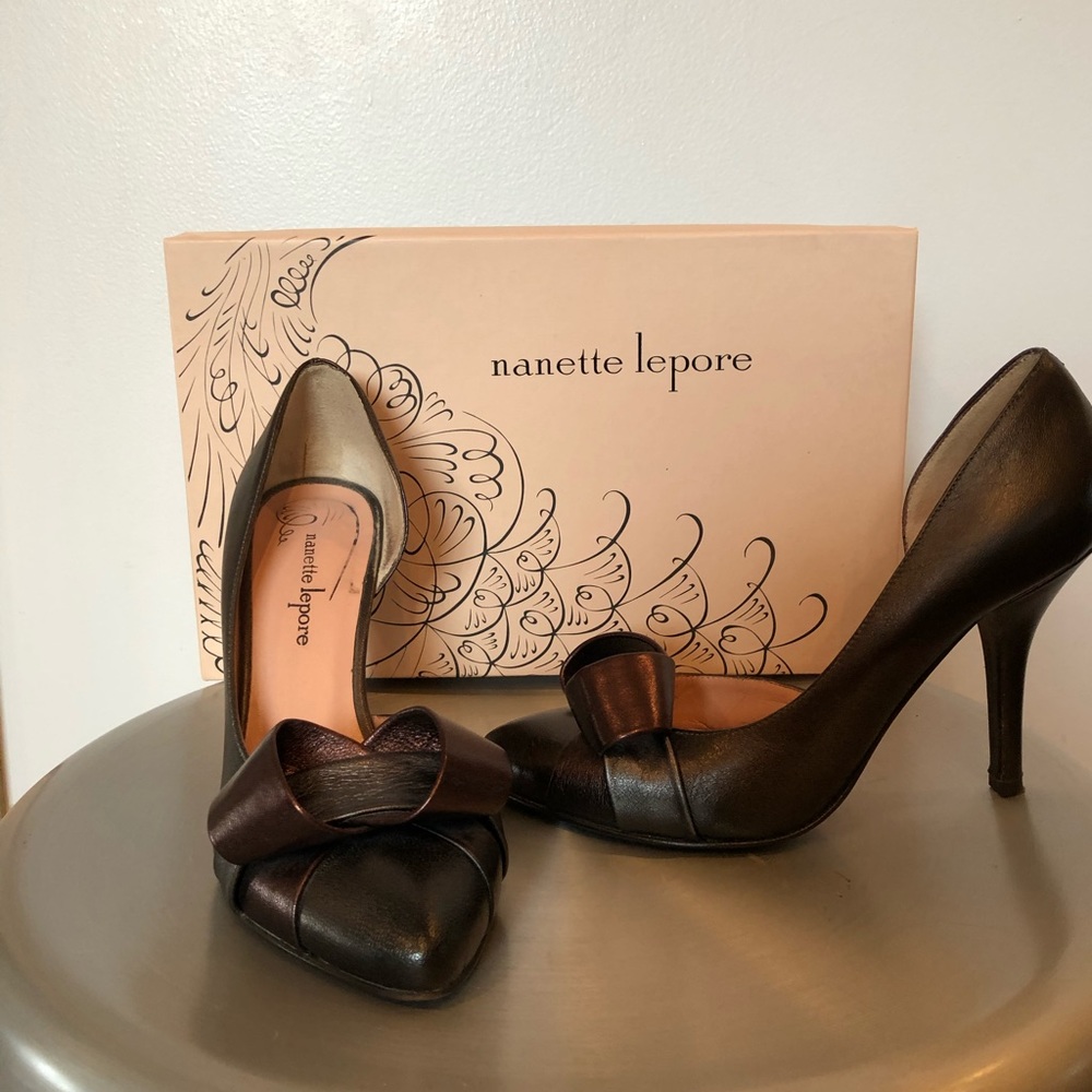 Nanette LePore Metallic Leather pumps size 6 1/2